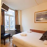 The Townhouse Otel