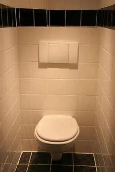 Otel The Townhouse 2*