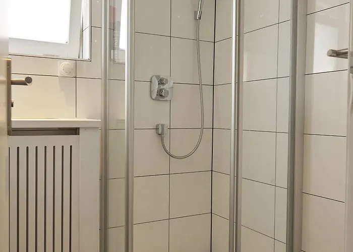 ذا تاونهاوس فندق