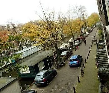 ذا تاونهاوس فندق