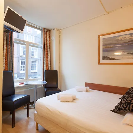 The Townhouse Отель