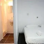 The Townhouse 2*