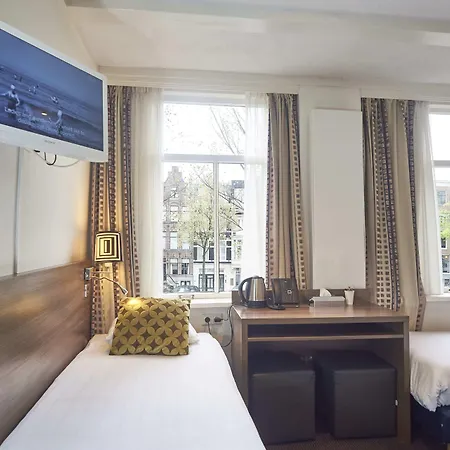 The Townhouse Otel